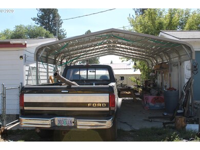 384 N McHaley St, Prairie City, OR 97869 - photo 5