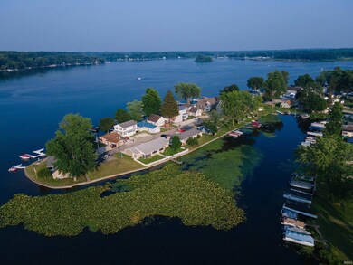 241 Ems D23 Ln, Syracuse, IN 46567 - photo 4