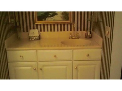 Other. Wet Bar