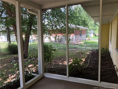 17 Robin Rd, New Albany, IN 47150 - photo 6