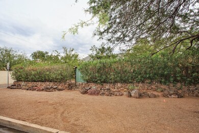 Private Front Yard