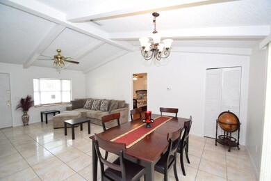 LIGHT, BRIGHT & AIRY LIVING/DINING ROOM!