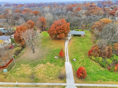 2911 S Scott Blvd, Columbia, MO 65203 - photo 4