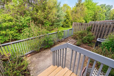 8317 Bruntsfield Rd-5