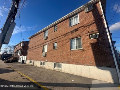 878 Euclid Ave