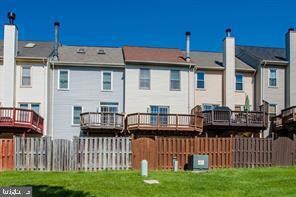 6333 Mary Todd Ct, Centreville, VA 20121 - photo 3