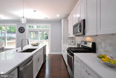 621 Mt Pleasant Dr, Locust Grove, VA 22508 - photo 6