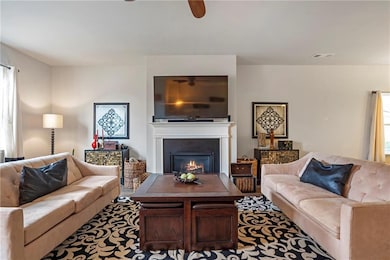 642 Royal Crest Ct, Canton, GA 30115 - photo 7