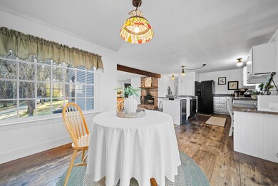 73 Pine St, Danville, NH 03819 - photo 6
