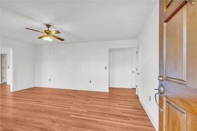 98 Mountain View Dr, Walhalla, SC 29691 - photo 5