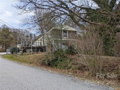 15 Massey Rd, Hendersonville, NC 28792 - photo 3