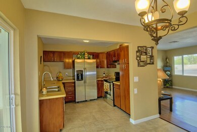 _DSC9906_kitchen