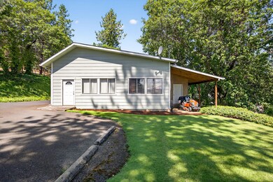 3157 Old Stage Rd, Central Point, OR 97502 - photo 4