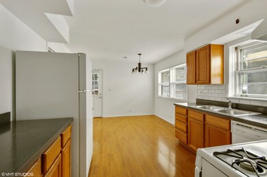 1627 W Rascher Ave unit 1, Chicago, IL 60640 - photo 5