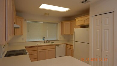 19 SW Leonard St, Grants Pass, OR 97526 - photo 2