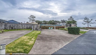 191 N Coast Hwy, Newport, OR 97365 - photo 5