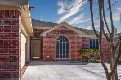 solar screens keep home cooler