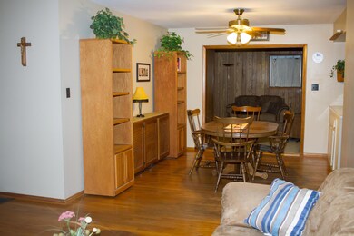 1455 Thurell Rd, Columbus, OH 43229 - photo 7