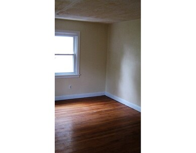 238 Shawmut St, Springfield, MA 01108 - photo 7