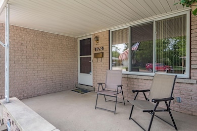 5-web-or-mls-_2100927