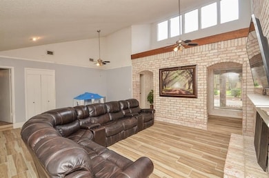 3514 W Creek Club Dr, Missouri City, TX 77459 - photo 2
