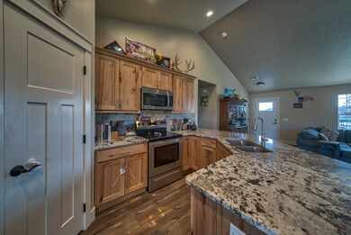 unlisted-address, Cody, WY 82414 - photo 4