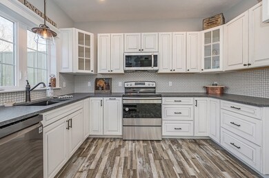 260 Main St unit 2, Blackstone, MA 01504 - photo 7