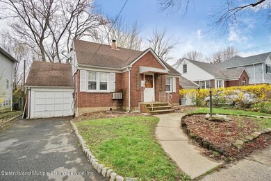 129 Cheshire Place, Staten Island, NY 10301 - photo 2