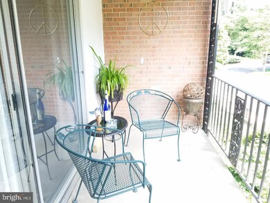 3535 Chevy Chase Lake Dr unit 308, Chevy Chase, MD 20815 - photo 6