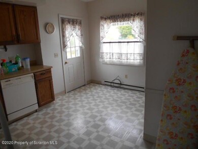 1809 Roosevelt Ave, Dunmore, PA 18512 - photo 7