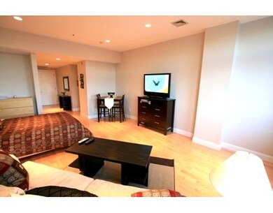 The Mariner Condominiums unit 702, Boston, MA 02109 - photo 4