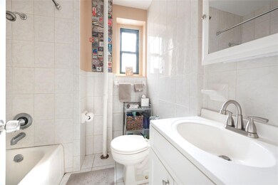 78-10 34th Ave unit 3B, Jackson Heights, NY 11372 - photo 6