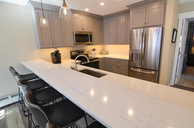 82 Daybreak Dr unit J201, Ludlow, VT 05149 - photo 6
