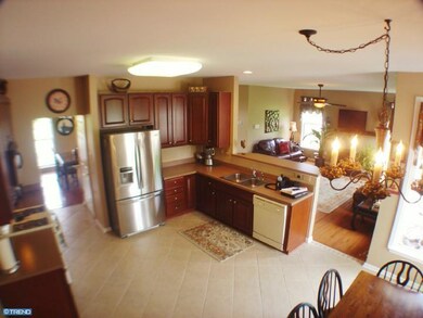 319 Kennard Rd, Perkasie, PA 18944 - photo 6