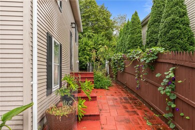 162 Rushmore Ave, Providence, RI 02909 - photo 2