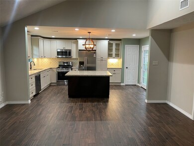 15111 Willow Branch Dr, Houston, TX 77070 - photo 4