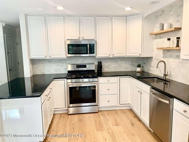 97 Ironwood Ct unit E1, Middletown, NJ 07748 - photo 4