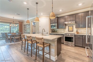 6870 Winding Cypress Dr, Naples, FL 34114 - photo 4