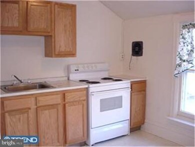 339 Juniper St, Quakertown, PA 18951 - photo 6