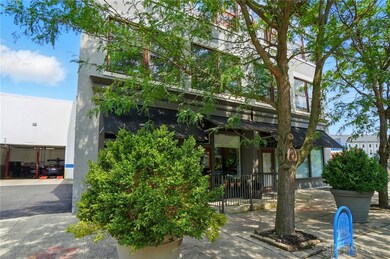 18 S Saint Clair St unit 203, Dayton, OH 45402 - photo 2