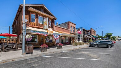 142 Front St, Prairie City, OR 97869 - photo 3