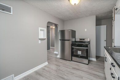 Clearview_St_1123_Kalamazoo_49048-7