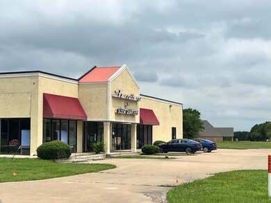 2351 W Ennis Ave, Ennis, TX 75119 - photo 7