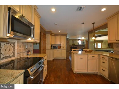 160 Colmar Ave, Colmar, PA 18915 - photo 6