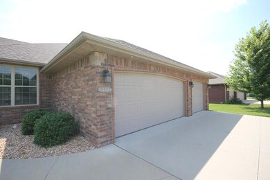 2 Garage