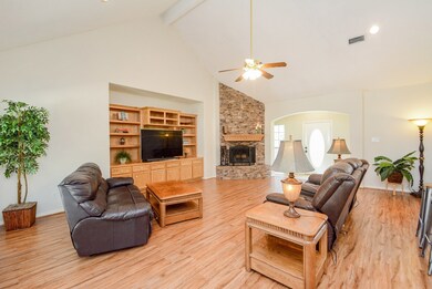 30710 S Holly Oaks Cir, Magnolia, TX 77355 - photo 4