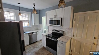 1167 Bergen St unit 1169, Newark, NJ 07112 - photo 6