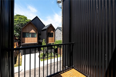 12 Daggett Ct unit 1, Providence, RI 02906 - photo 5