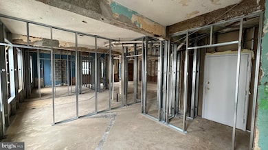 1745 Kalorama Rd NW unit 101, Washington, DC 20009 - photo 5