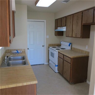 4546 Algernon Dr, Spring, TX 77373 - photo 5